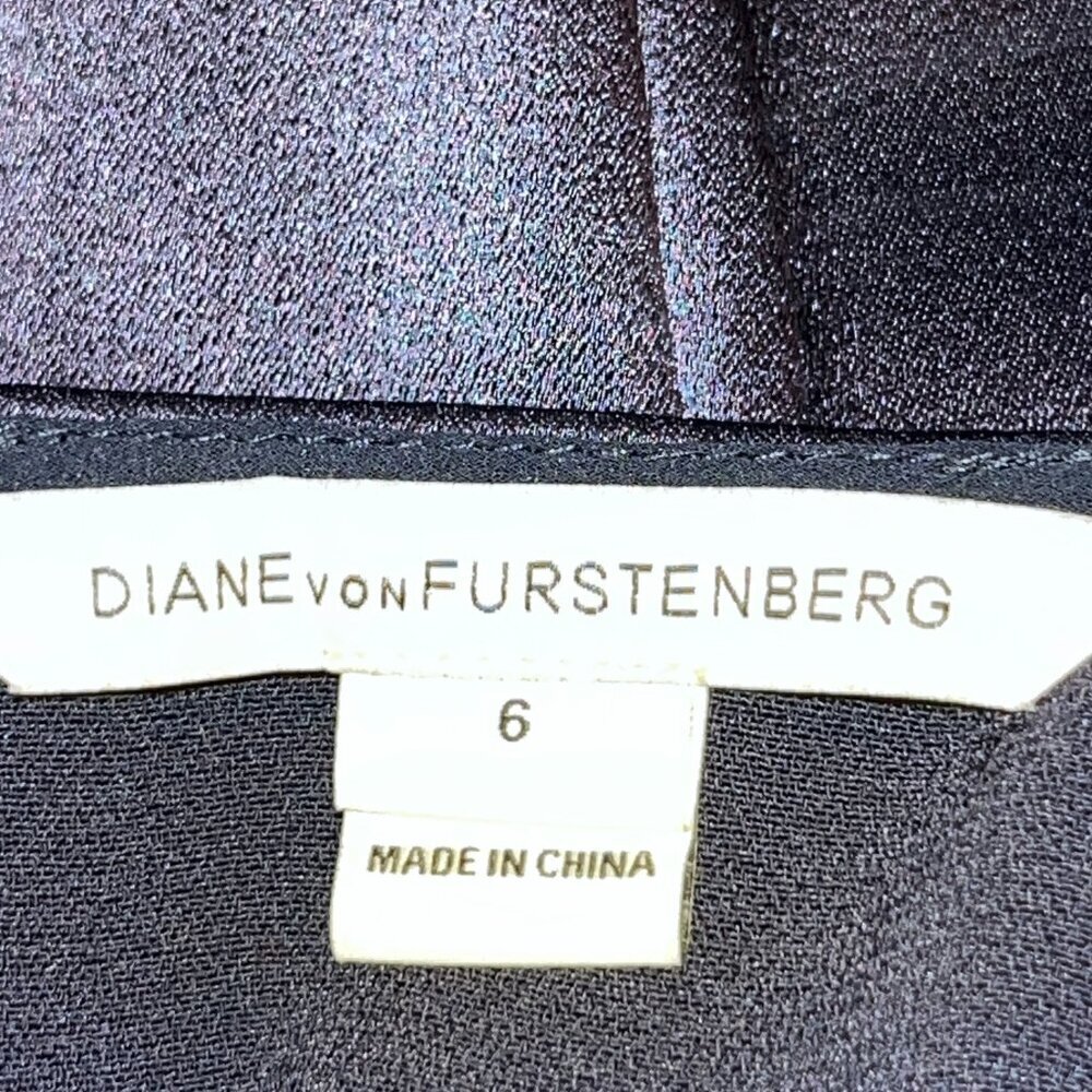 DIANE VON FURSTENBERG KORRY NAVY SATIN LOW BACK FLUTED SLEEVE SHIFT DRESS Size 6 - Picture 8 of 16